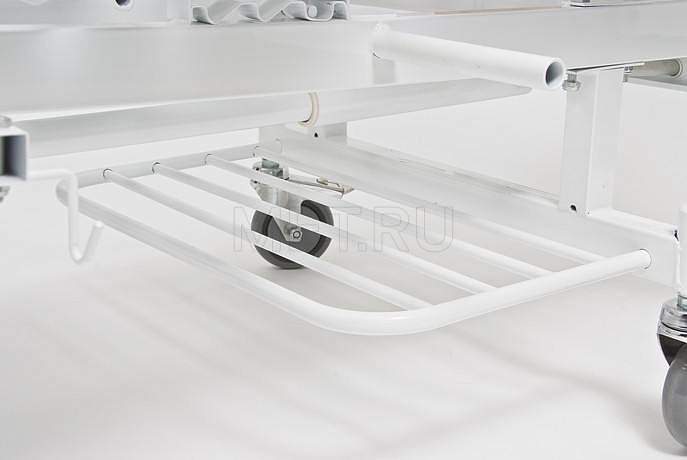 RS105-А Кровать для лежачих больных четырехсекционная, с винтовыми регулировками от производителя