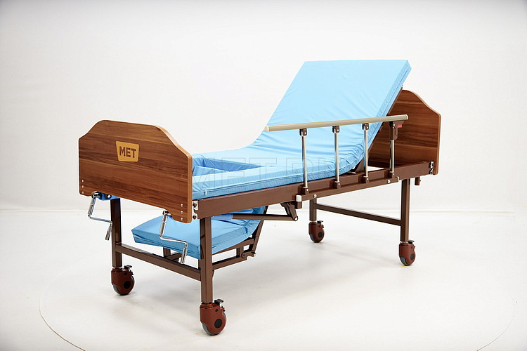 MET KARDO LIGHT Кровать механическая с функцией кардиокресло, независимыми винтовыми регулировками, на колесах МЕТ