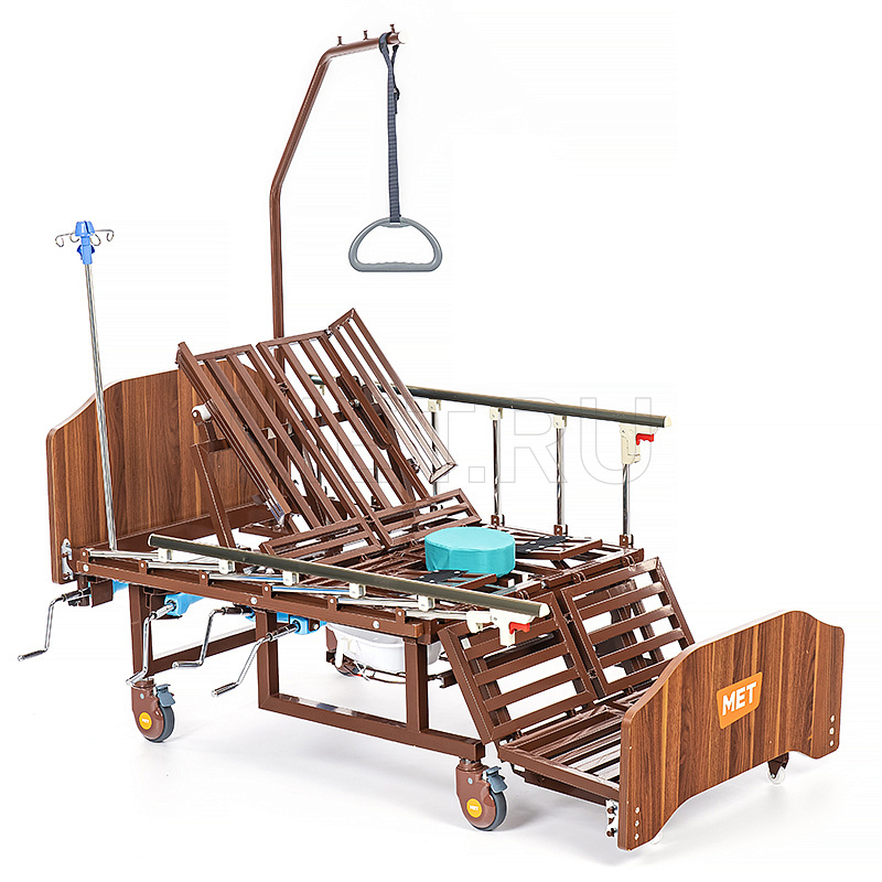 МЕТ РЕМЕКС (REMEKS) Медицинская кровать для ухода за лежачими больными с переворотом, туалетом (без матраса) — расположение ручек управления слева от производителя