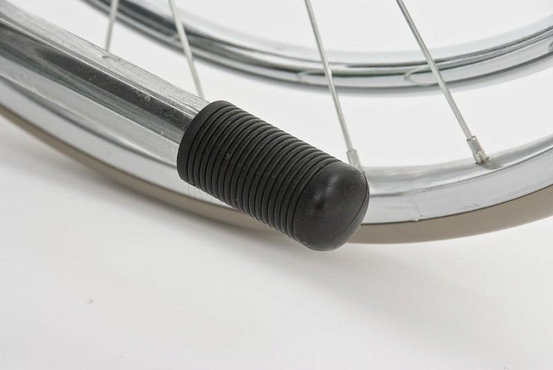 1618C0304S/СН Кресло-коляска инвалидное MET