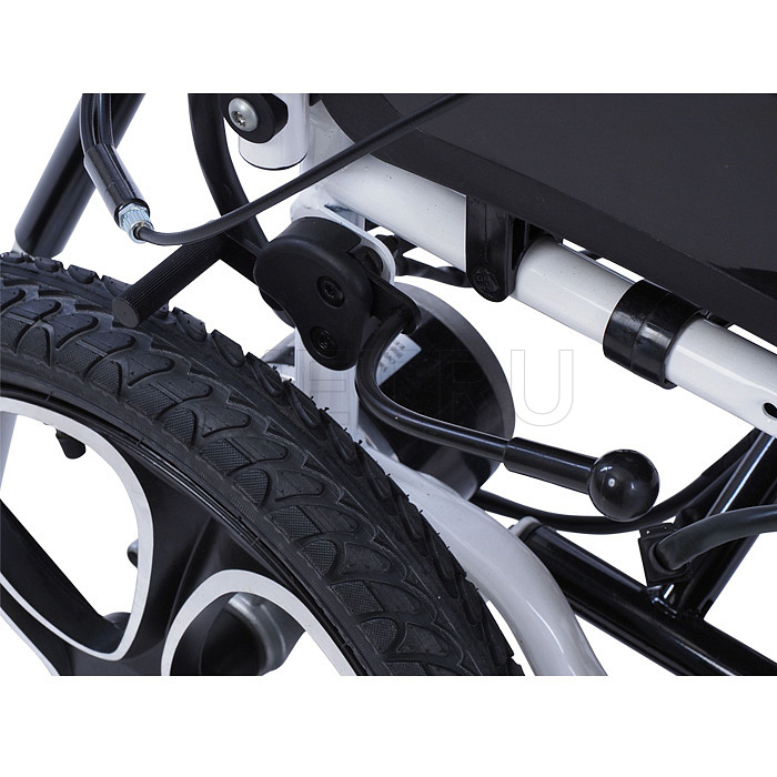 MET COMFORT 85 Электрическая кресло коляска  раскладываемая в горизонталь, с self-откидной спинкой