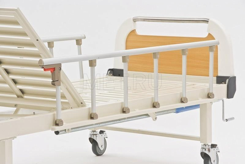 F-43 с боковыми огражд., без штанги для подтягивания Медицинская кровать с туалетом и положением кардио-кресло МЕТ