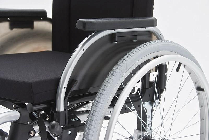 Otto Bock START ЛИТЫЕ КОЛЕСА Кресло-коляска комнатное с шириной сиденья 50,5 см от производителя