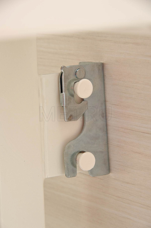 MET ARCTIC Кровать функциональная медицинская с низким ЛДСП-основанием цвета Выбеленный дуб МЕТ