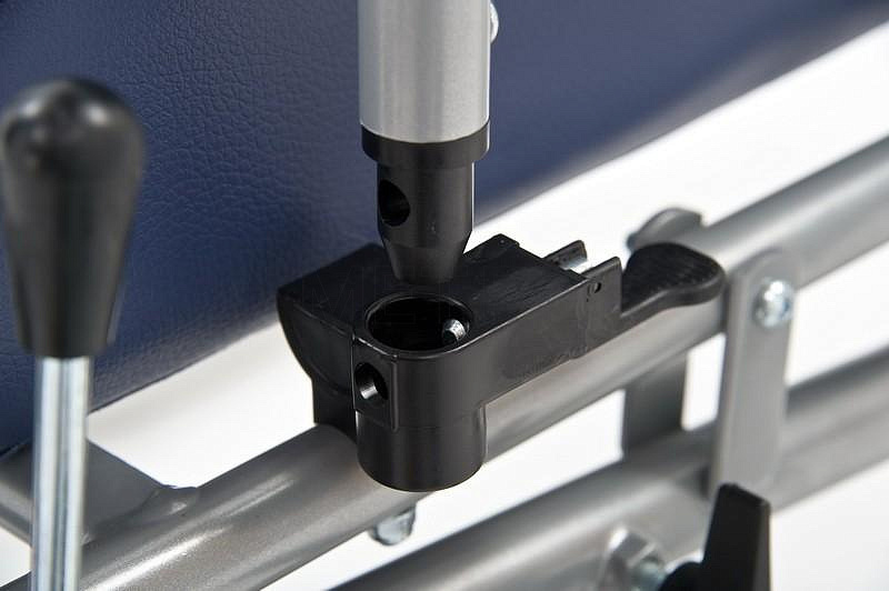 Vermeiren 9300 (Бельгия) Кресло-коляска с санитарным оснащением  ширина сиденья 43 см MET