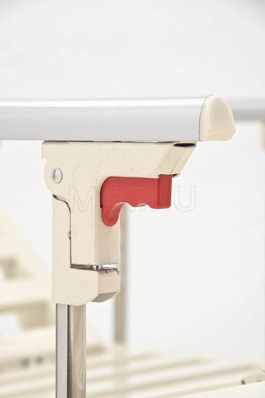 MET LANTIS CREAM Кровать функциональная медицинская бежевая