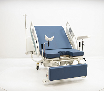 Акушерская кровать для родовспоможения на телескопических колоннах