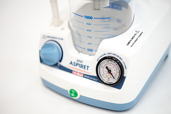 Отсасыватель медицинский портативный пр-во Италия