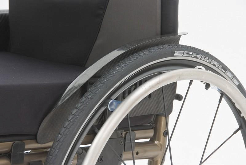 Kuschall Compact, Швейцария Kресло-коляска активного типа