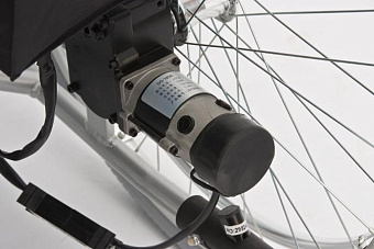 Кресло-коляска электрическое FS 108 LA.