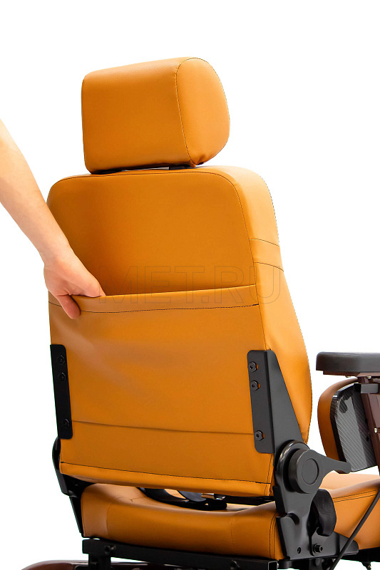 MET CRUISER 21 Кресло-коляска электрическая с сиденьем автомобильного типа коричневого цвета МЕТ