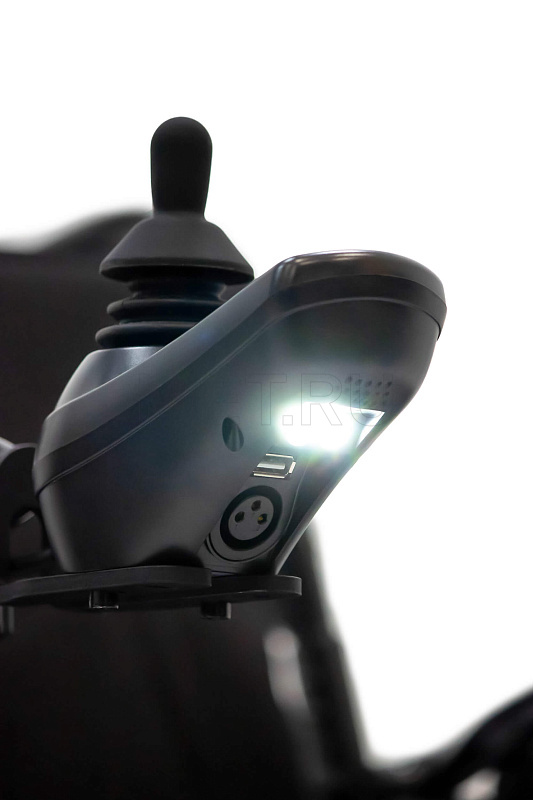 MET CRUISER 21 Кресло-коляска электрическая с сиденьем автомобильного типа коричневого цвета от производителя