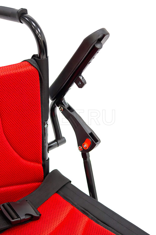 MET PINI Кресло-коляска складная с электроприводом от производителя