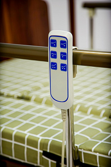 Кровать функциональная медицинская с электроприводом, с положением кардиокресло, с туалетом