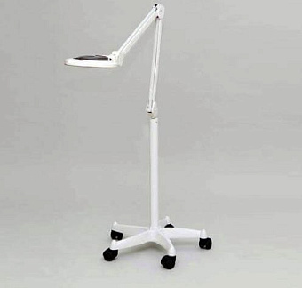 Диодная лампа-лупа с колёсной опорой-пятилучьем