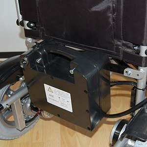 LK 1036B Кресло-коляска электрическое с возможностью ручного привода MET