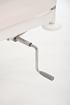 Медицинская функциональная кровать с поднимающимся изголовьем