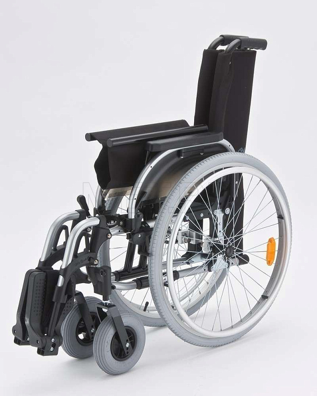 Otto Bock START ПНЕВМО КОЛЕСА Кресло-коляска прогулочное с шириной сиденья 45,5 см