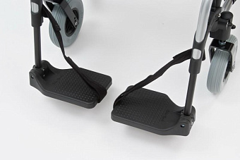 Кресло-коляска для полных, с шириной сиденья 53 cм и грузоподъёмностью до 165 кг