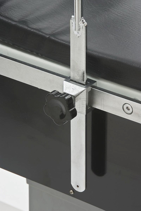 ST-III Операционный стол с гидравлической регулировкой высоты MET