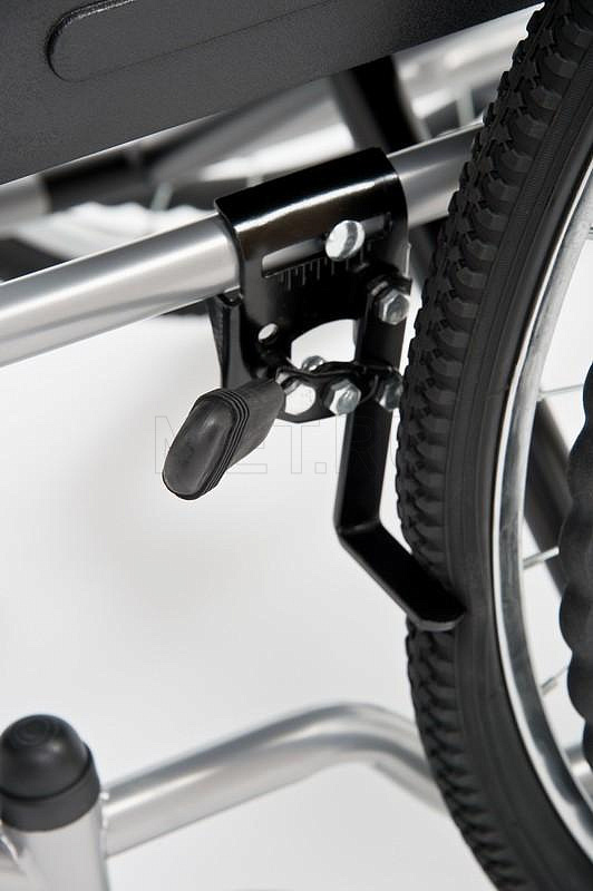 H007 Бюджетное кресло-коляска МЕТ