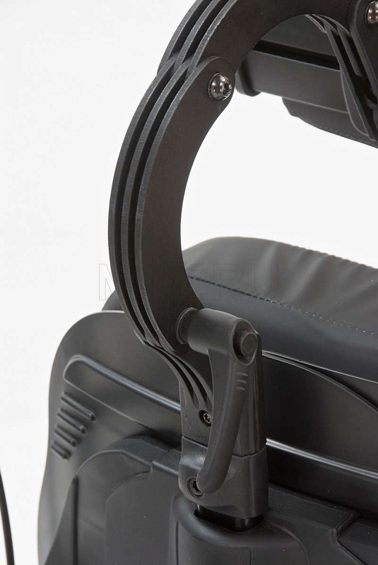 Invacare REA AZALEA Кресло-коляска комфортное, для пользователя средней комплекции MET