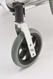 Кресло-коляска с подъемными подножками, различные размеры, без подушки