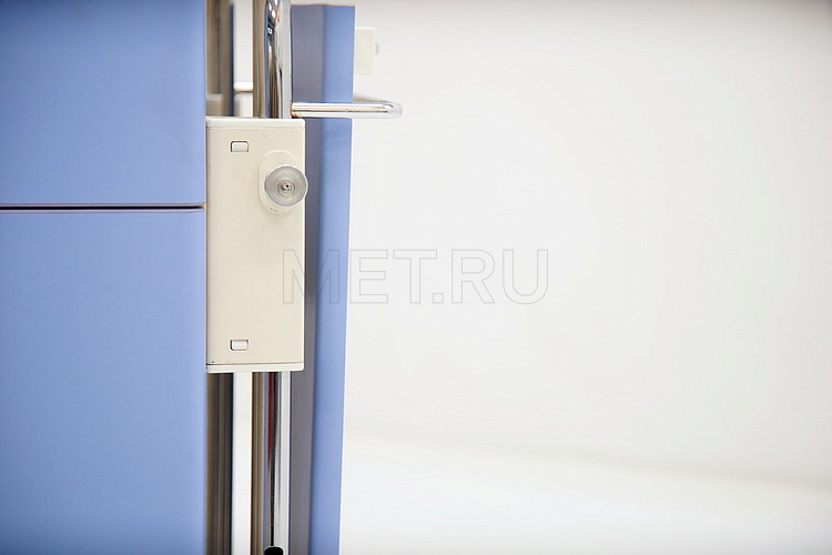 KL1-А Тумба прикроватная с фасадами, топом и откидной столешницей из ламината, голубой фасад