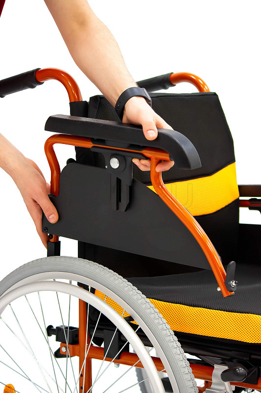 МЕТ STABLE Механическое кресло-коляска MET