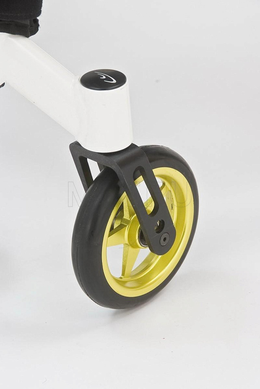 Kuschall R-33, Швейцария Kресло-коляска активного типа МЕТ