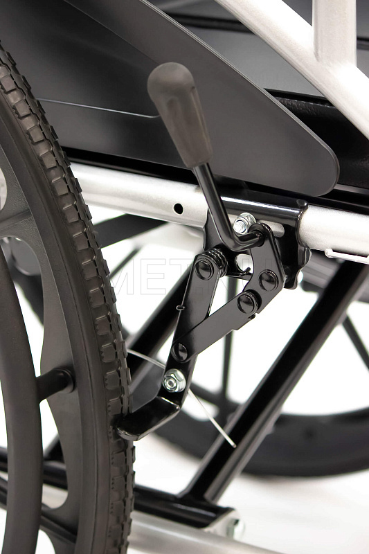 МЕТ PARTNER WC Кресло-коляска с высокой спинкой MET