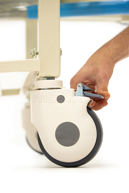 MET NV M20 Функциональная кровать с винтовыми регулировками ложа и четырьмя боковыми ограждениями MET