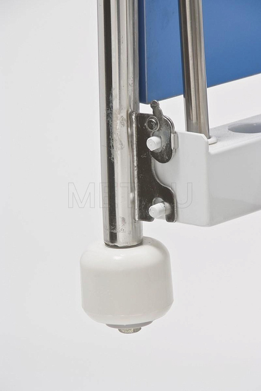 RS101-F Кровать пятифункциональная электрическая с билатеральным тормозом MET