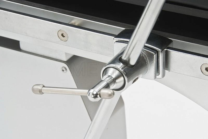 ST-I Операционный стол с гидравлической регулировкой высоты МЕТ