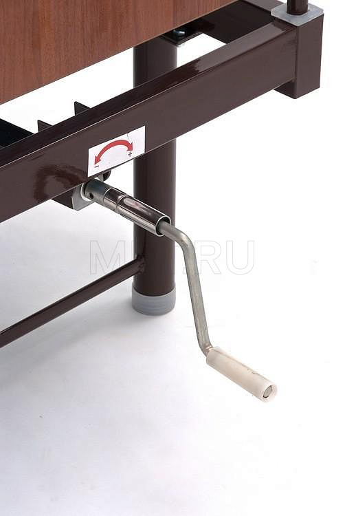 КМФ-933 без боковых ограждений Самая недорогая медицинская кровать с винтовым приводом МЕТ