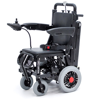 Кресло-коляска с электроприводом и лестничным подъемником 