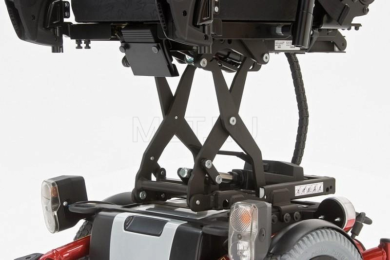 Invacare TDX Кресло-коляска электрическая с функцией подъема сидения MET