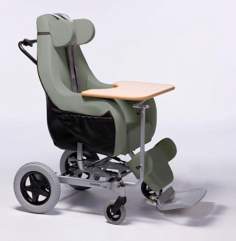 Кресло-каталка повышенной комфортности