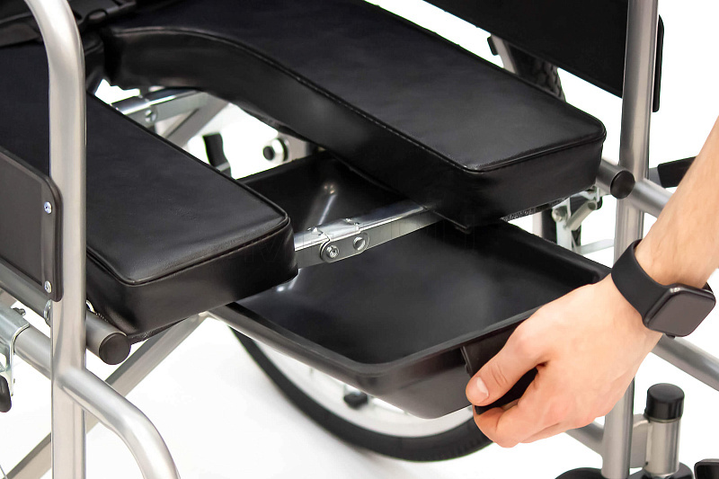 MET STADIK 200 WC Кресло-коляска с санитарным оснащением МЕТ