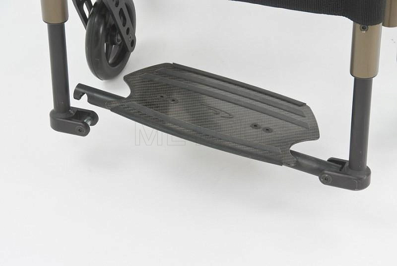 Kuschall Compact, Швейцария Kресло-коляска активного типа