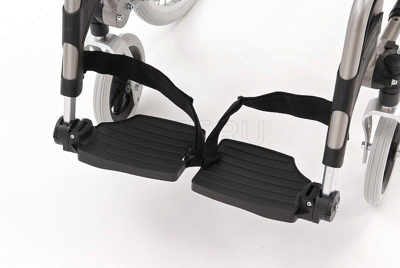 Vermeiren V300-46, Бельгия Кресло-коляска механическая многофункциональная, ширина сиденья 46 см