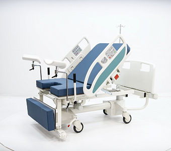 Акушерская кровать для родовспоможения на телескопических колоннах