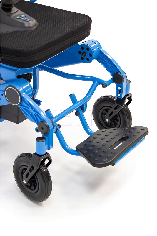 MET COMPACT 35 Кресло-коляска складная с электроприводом МЕТ