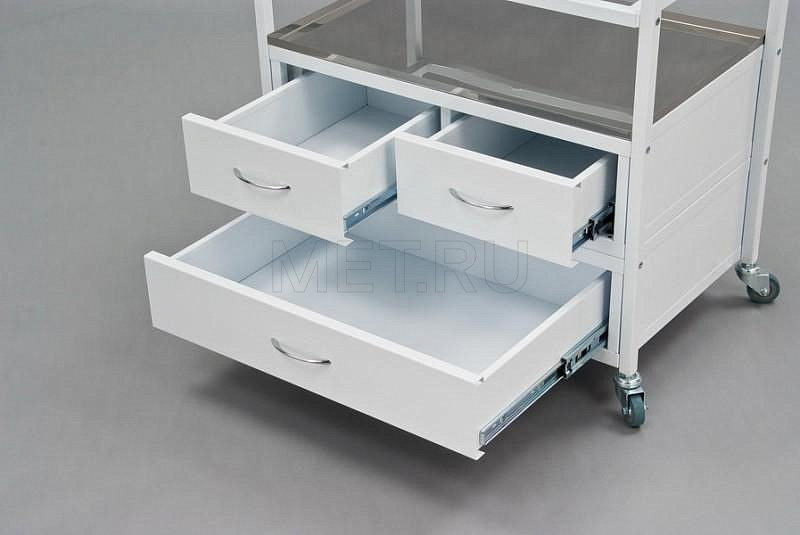 СМ.05.00 Стол манипуляционный 3 полки, 3 ящика МЕТ