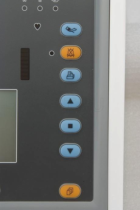 PC-900a Монитор прикроватный многофункциональный медицинский