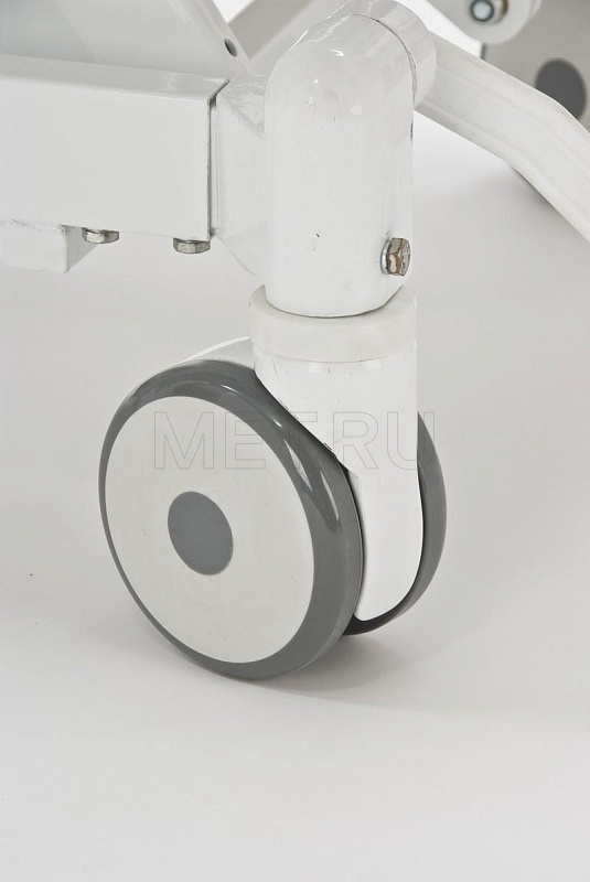 RS305 Функциональная электрическая кровать с центральным тормозом МЕТ