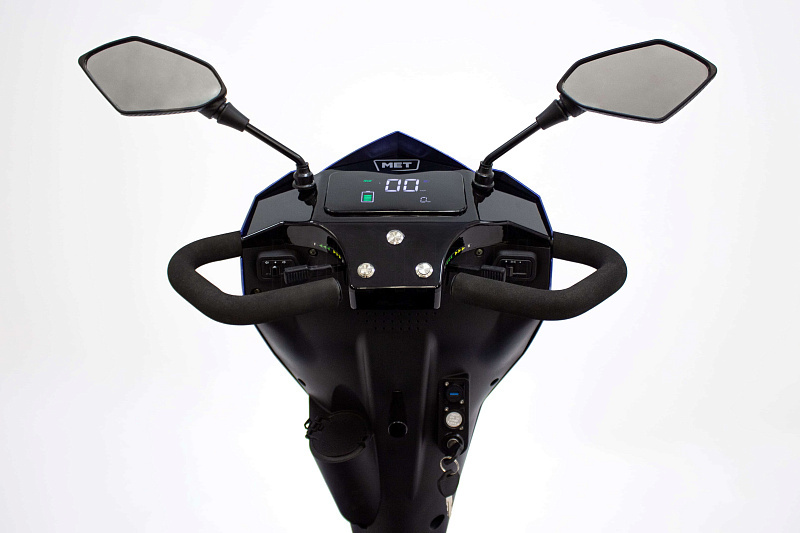 МЕТ EXPLORER GT Электрический скутер для инвалидов и пожилых людей c крышей МЕТ