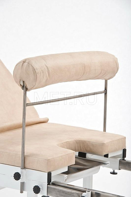 MМ №15 Кресло гинекологическо-проктологическое с двумя электроприводами