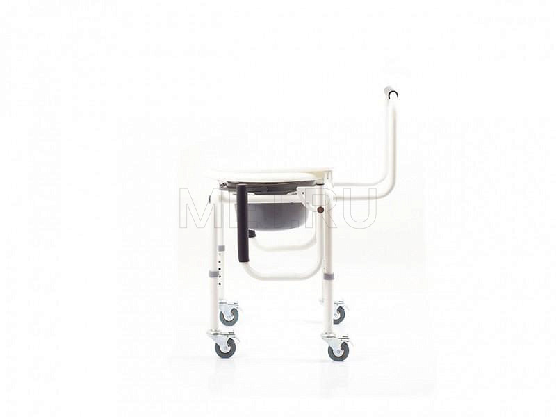 TU 8 Санитарный стул c колёсами МЕТ
