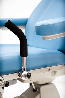 Кресло гинекологическое электроприводное в комплекте со стулом врача, синее